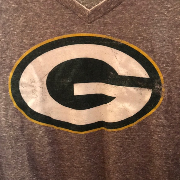 Green Bay Packers NFL vneck - Picture 2 of 4